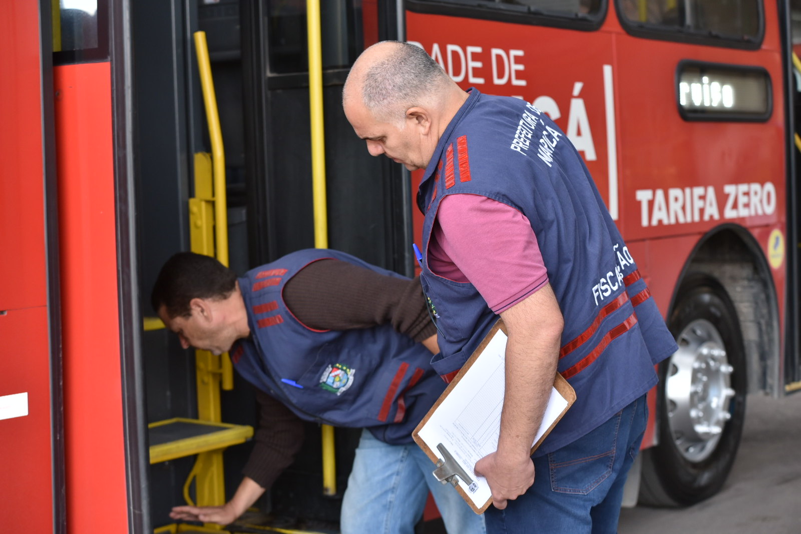 Secretaria de Transportes inicia vistorias de veículos em Maricá