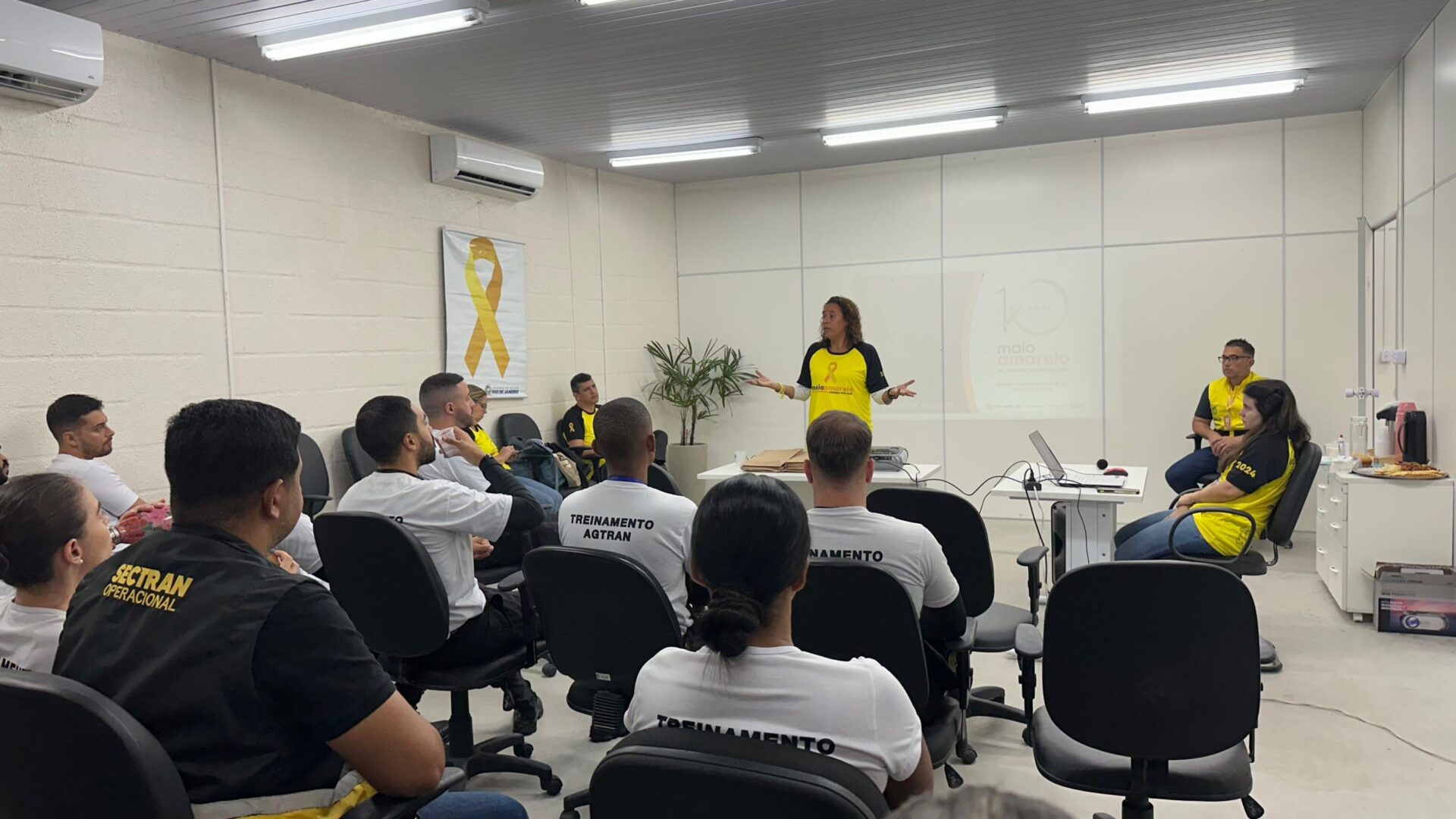 Agentes da Sectran participam de palestra educativa