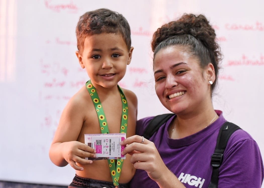 Maricá entrega novos cartões do Bilhete Único Universitário