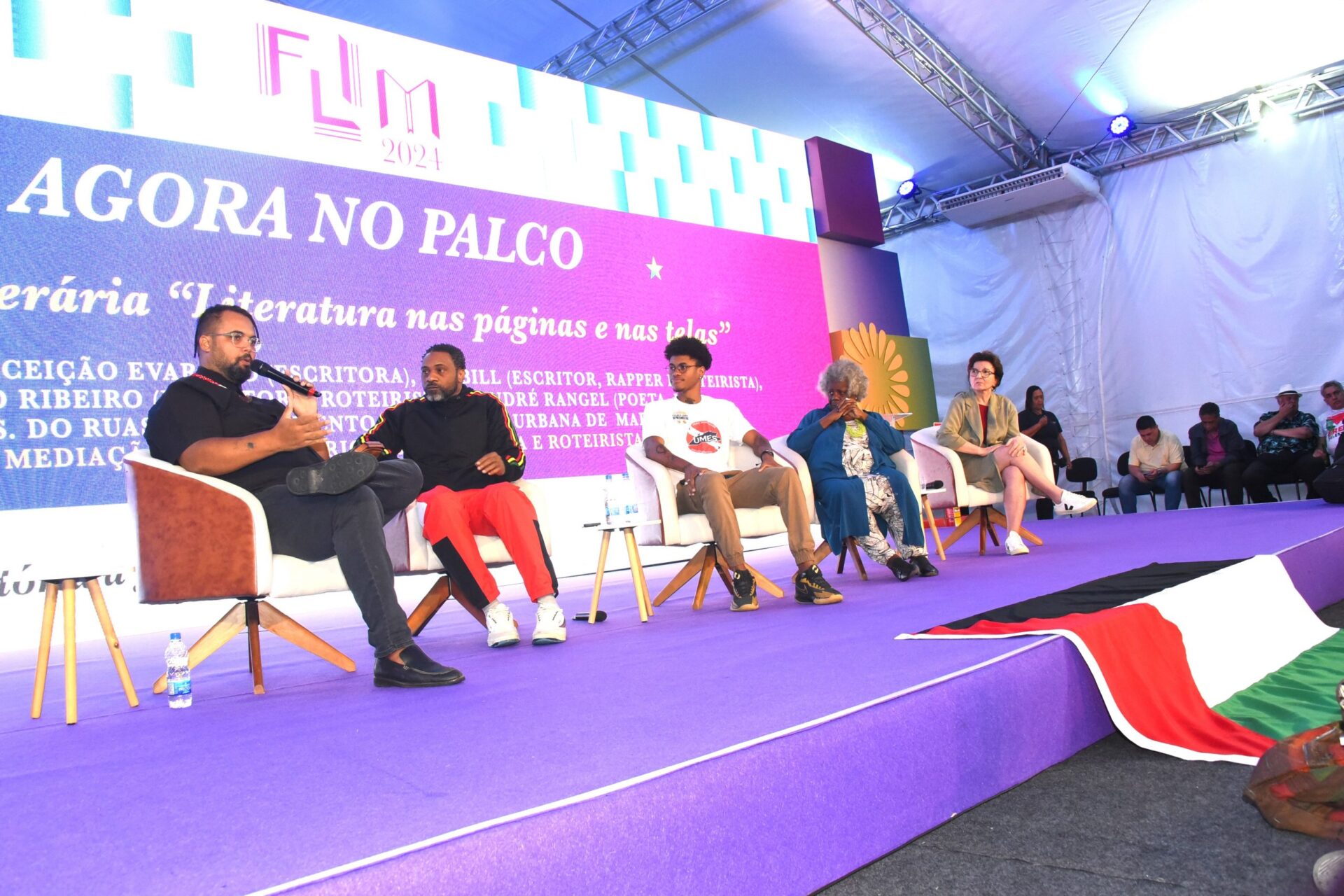 9ª Festa Literária Internacional de Maricá encerra com debate e show de Geraldo Azevedo