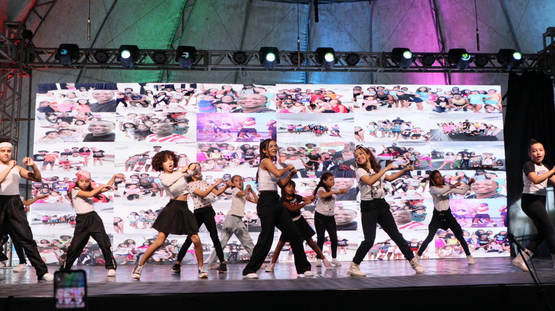 Lona Cultural Beth Carvalho recebe ‘V Mostra Cultural – Maricá das Artes: O começo de um sonho’