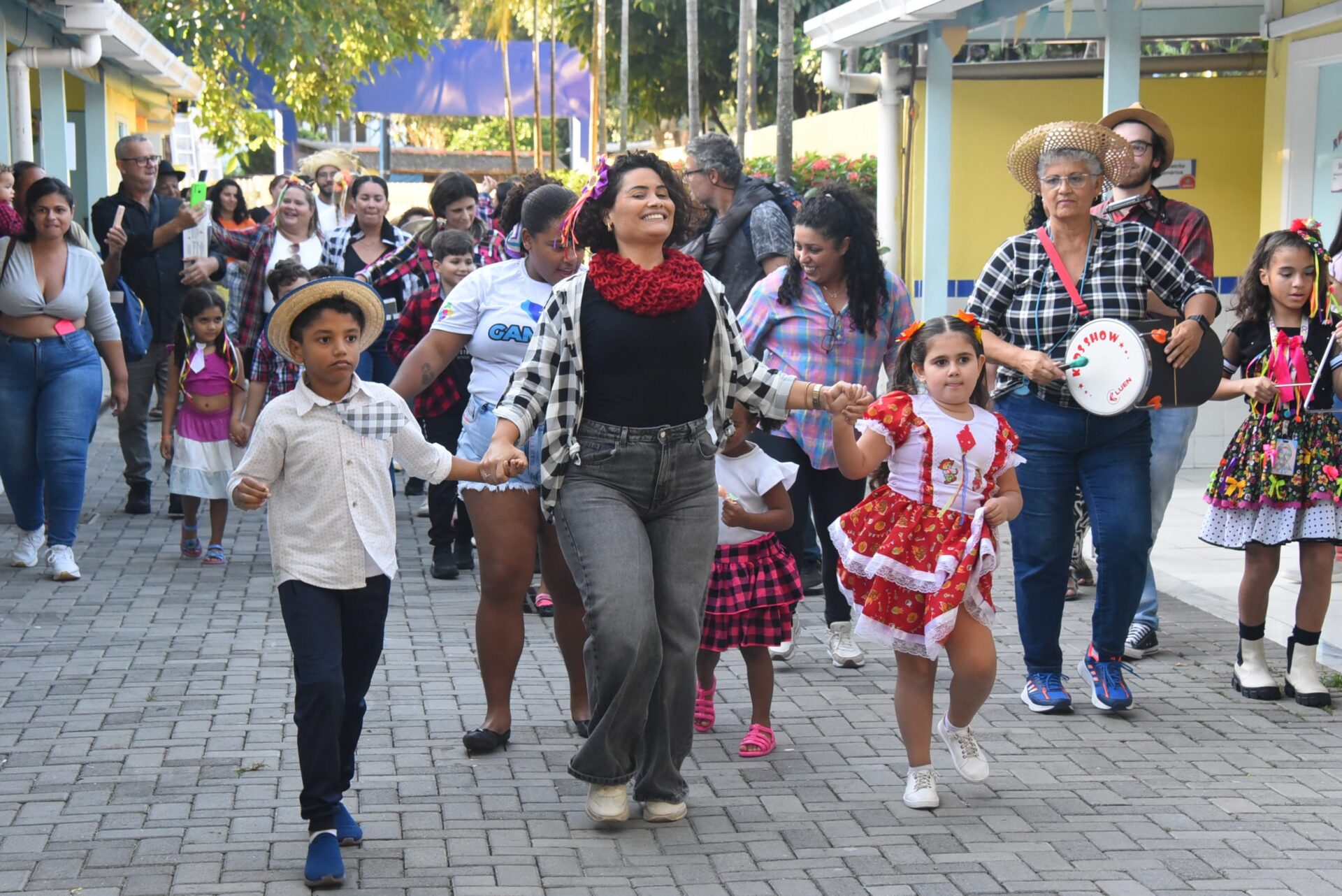 Arraiá do Sarem anima o público com atividades típicas e clima de festa junina