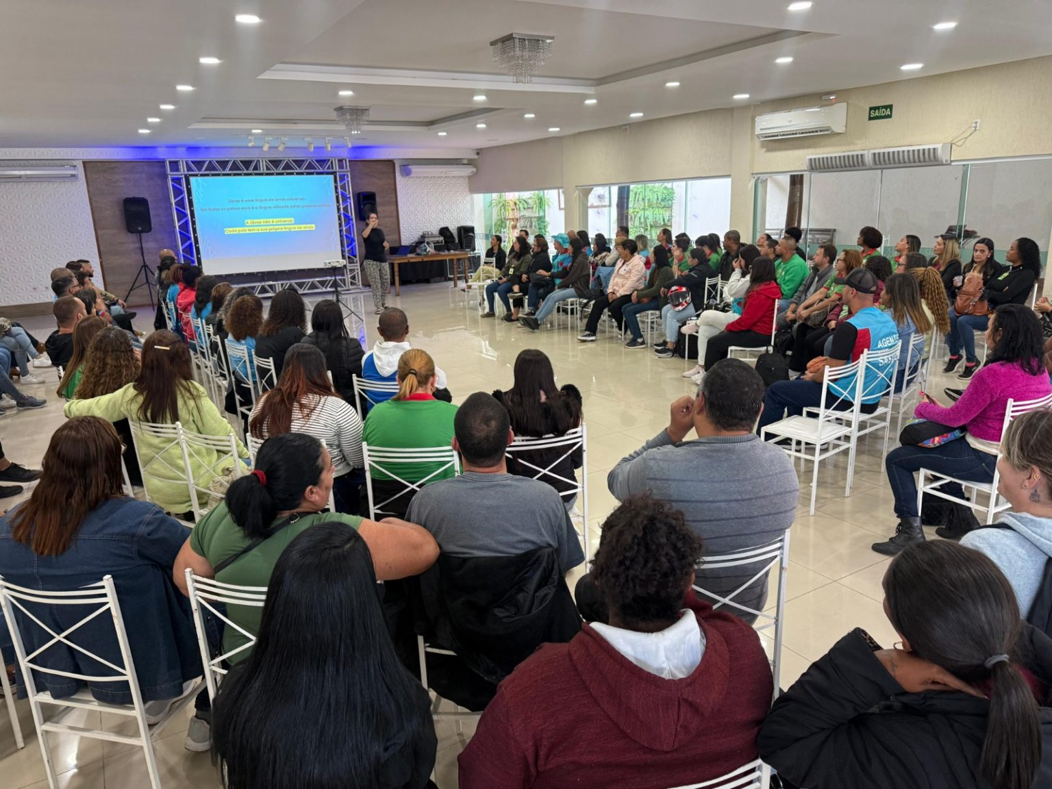 Prefeitura ofereceu capacitação em libras aos agentes comunitários de saúde da rede municipal