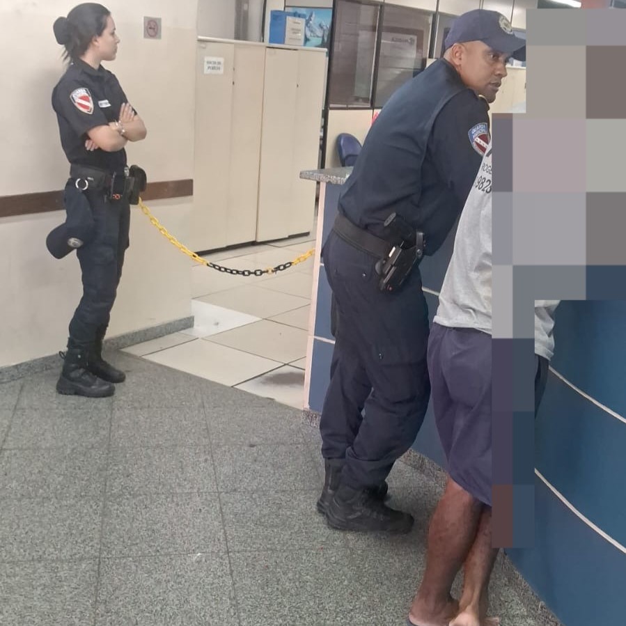 Guarda Municipal de Maricá prende dois após invasão de imóvel no Centro