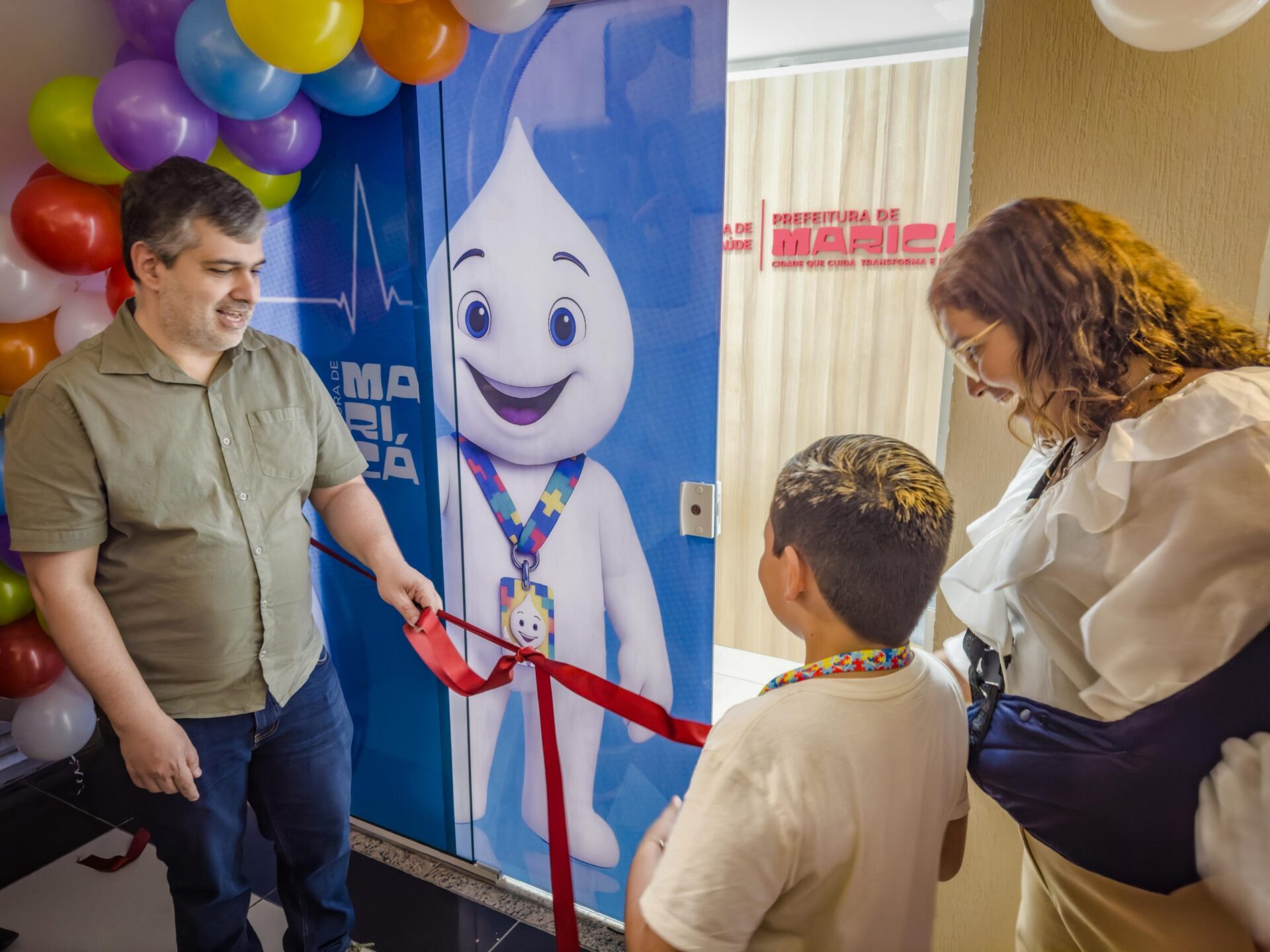 Prefeitura entrega Centro de Vacinação Integrada com sala para imunização de pessoas autistas