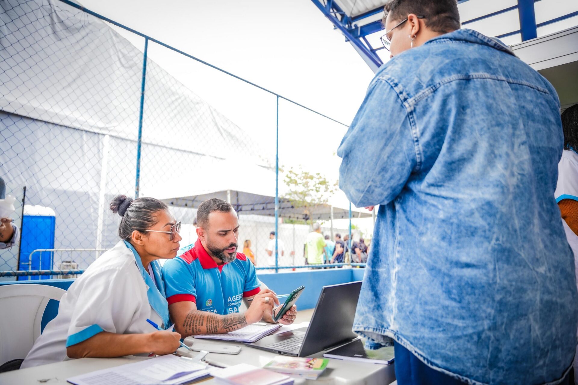 Prefeitura de Maricá segue com vacinação para adolescentes e adultos durante a FLIM