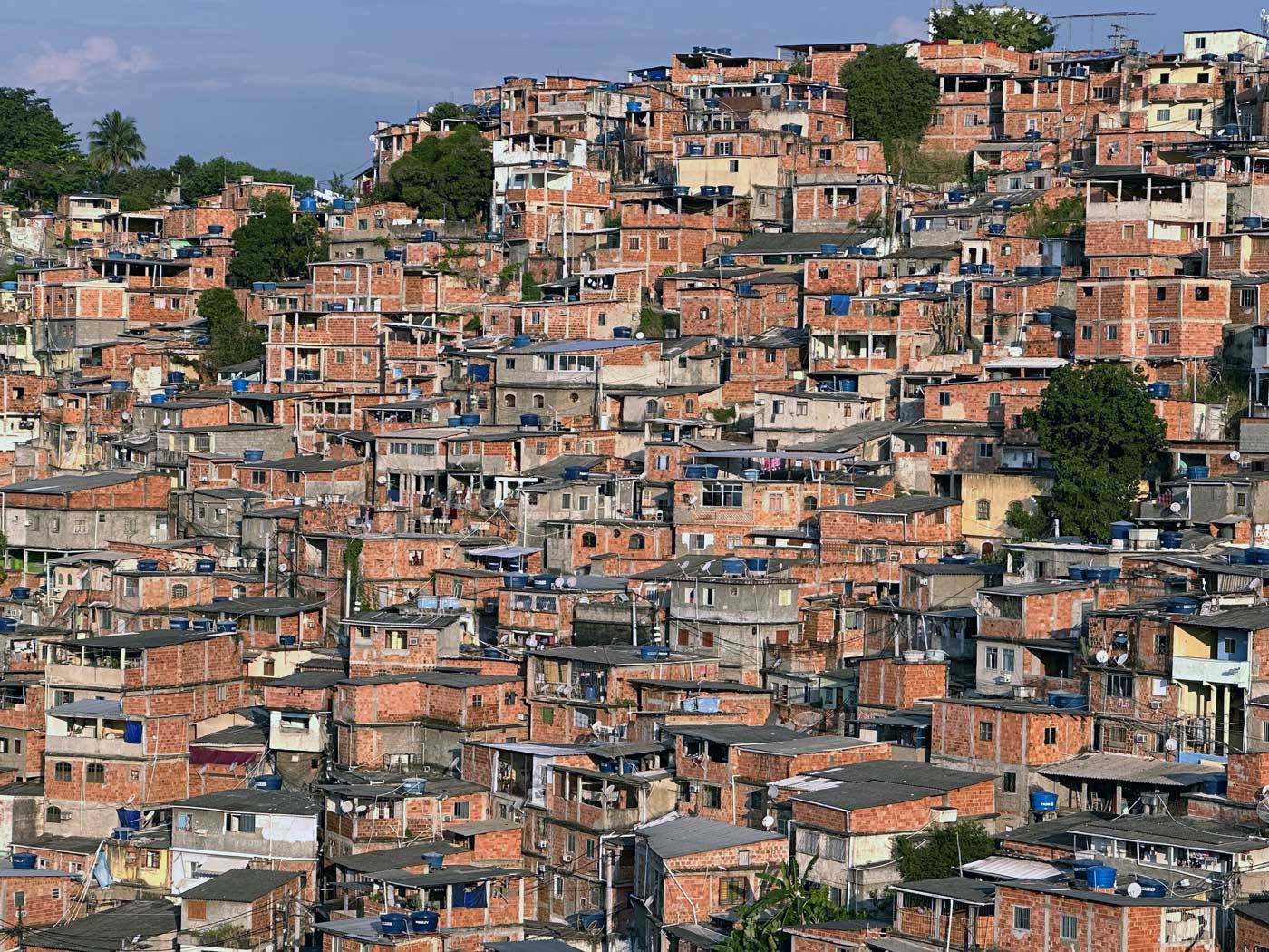 Morro do Estado recebe maior investimento da história com obras de R$ 35 milhões em Niterói