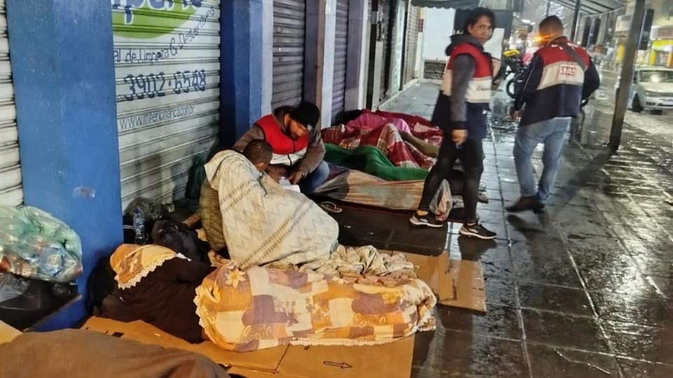 Serviço de abordagem social garante acolhimento e proteção a pessoas em situação de rua