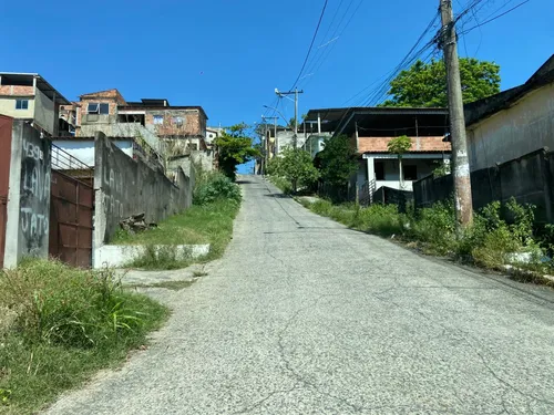 Motorista de van escolar é executado a tiros dentro de casa em São Gonçalo