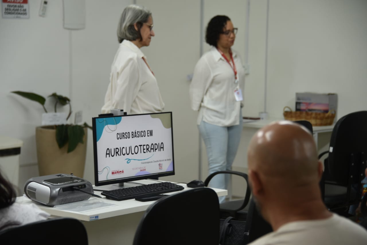 Maricá promove capacitação em auriculoterapia para fortalecer atendimento na Atenção Primária