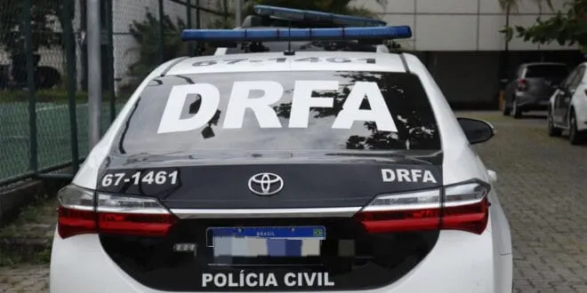 Polícia desmonta esquema de desmanche de veículos no Jardim Catarina, em São Gonçalo