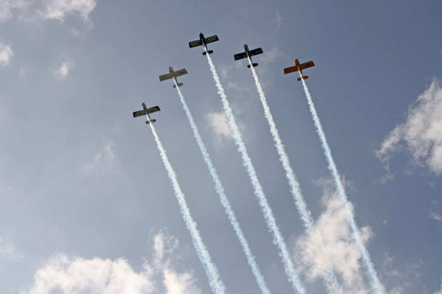 Natal Brasilidade de Maricá recebe espetáculo aéreo inédito “Balé do Ar” neste fim de semana