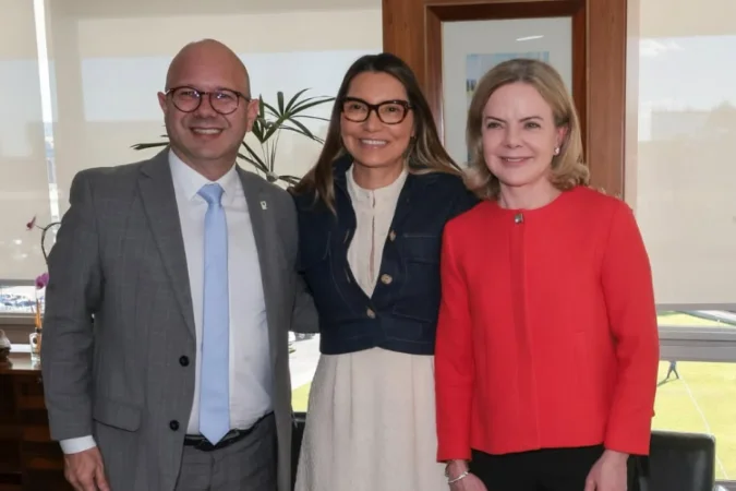 Lula escolhe Olavo Noleto para articulação política do governo no lugar de Gleisi