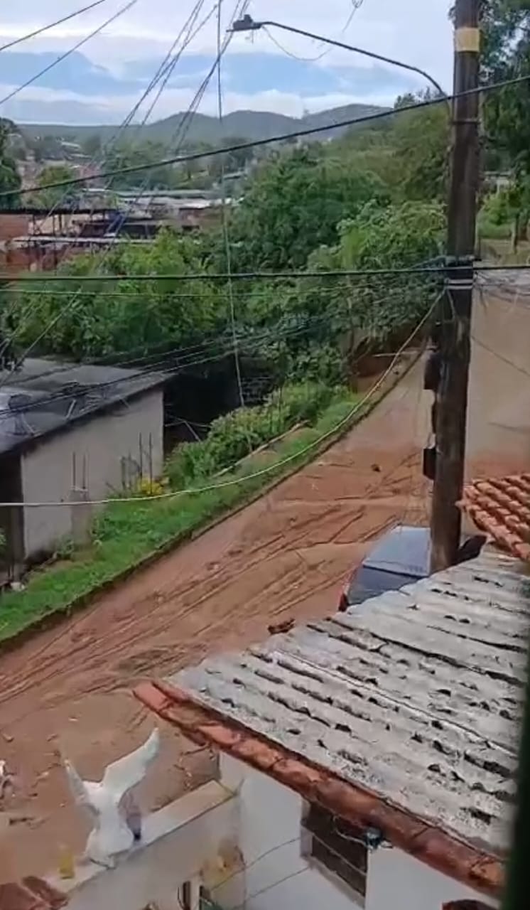 Moradores seguem sem luz no Boa Vista e denunciam descaso da Enel