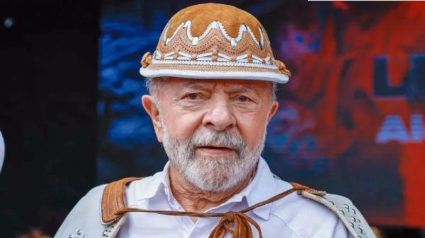 TSE rejeita liminar e permite homenagem a Lula no Carnaval da Sapucaí