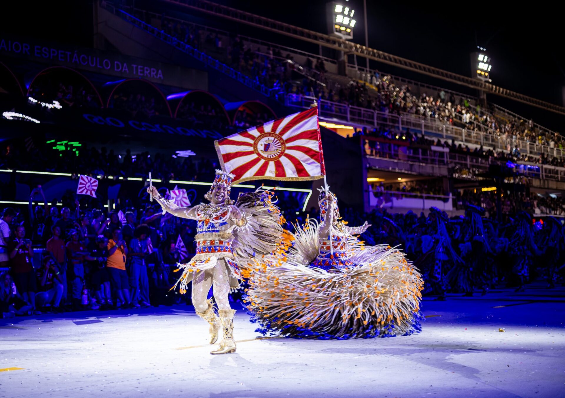 União de Maricá aposta na força da mulher negra e brilha na Sapucaí