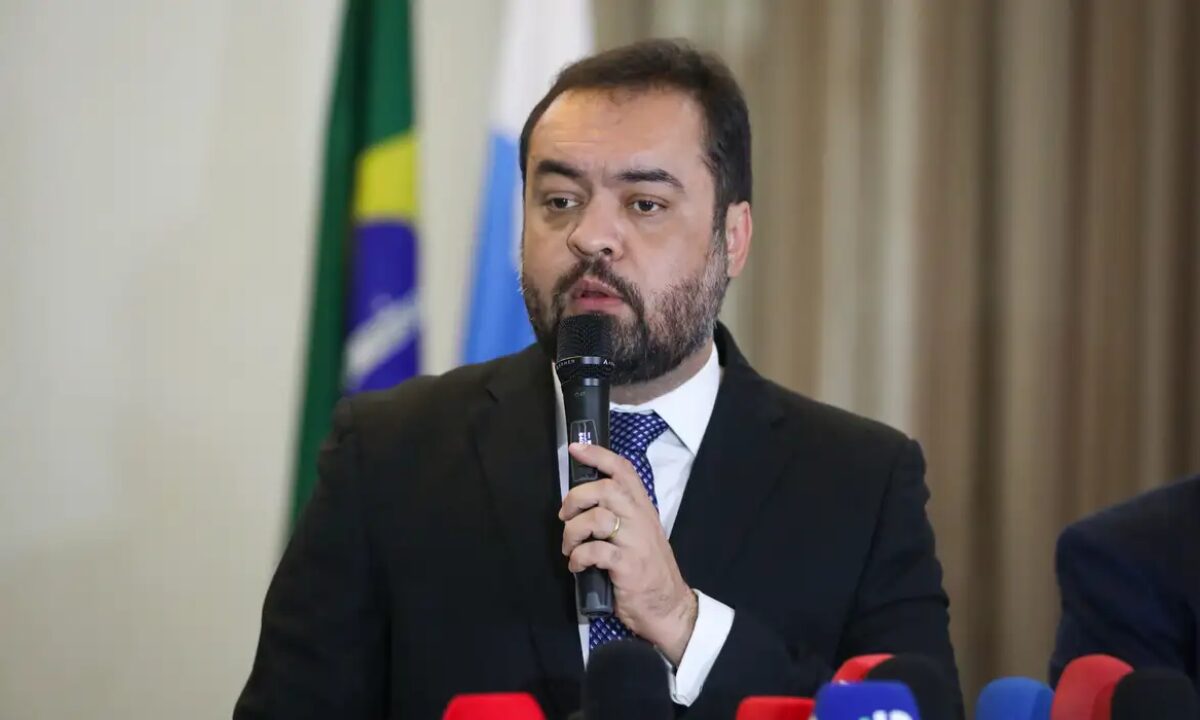 TSE marca retomada de julgamento que pode levar à cassação de Cláudio Castro