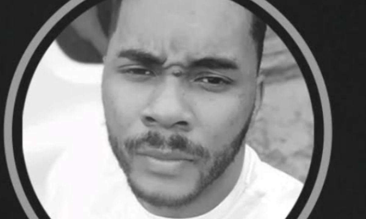 Jovem é morto ao ficar no meio de tiroteio na BR-101, em São Gonçalo