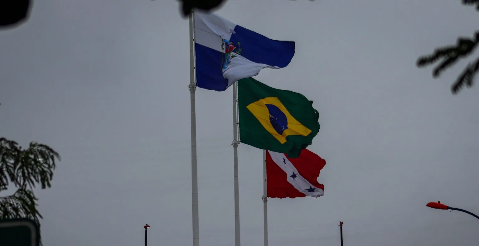 Defesa Civil de Maricá emite alerta de chuva forte com raios até sexta-feira (27)