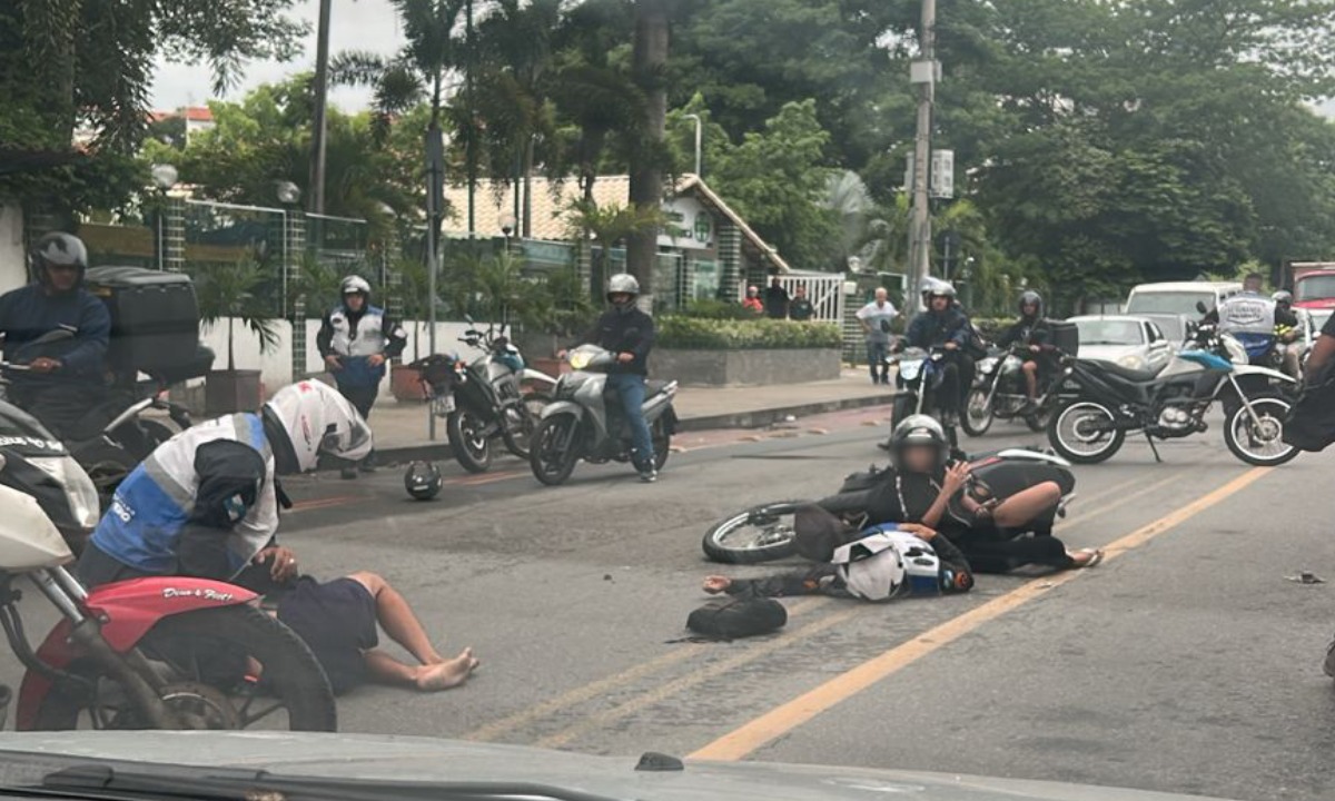 Motociclista sem habilitação é preso após fuga e acidente com viatura em São Gonçalo