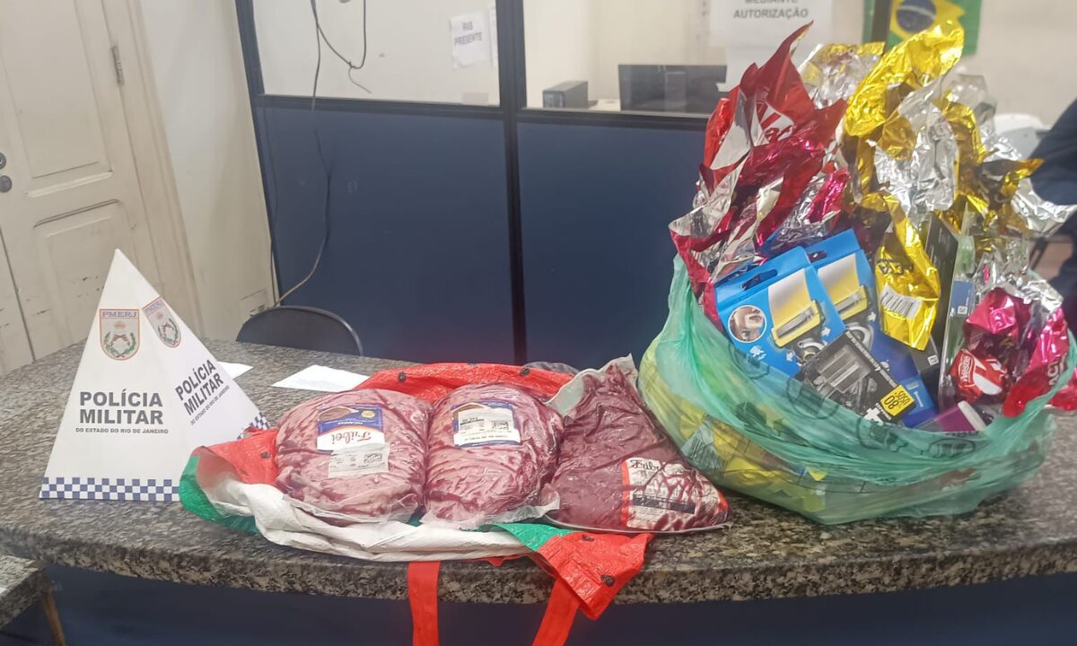 Mulher é presa ao tentar furtar ovos de Páscoa e picanha em supermercado de Niterói