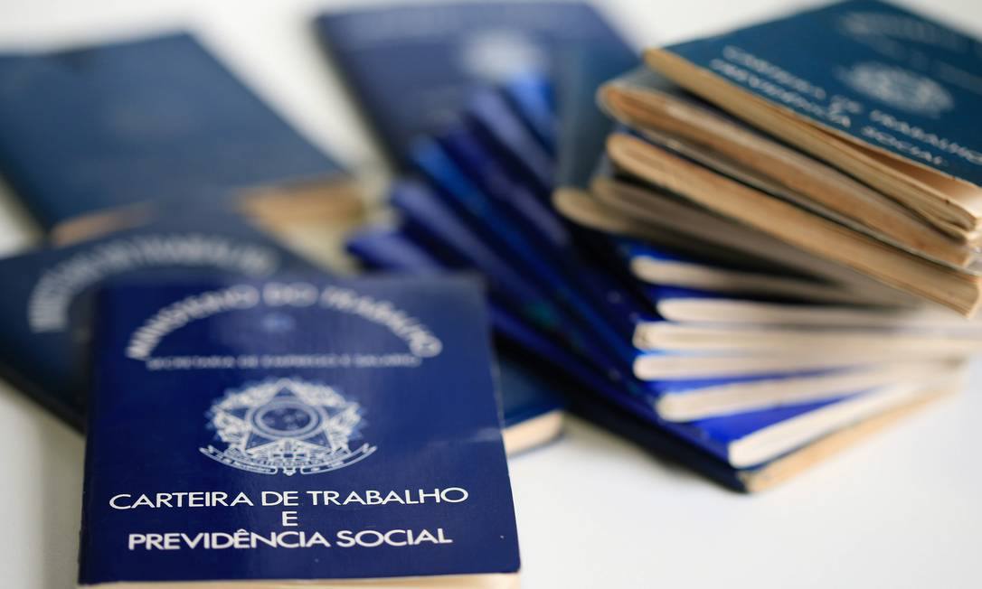 Emprego: mais de 2 mil vagas abertas no Rio e Niterói