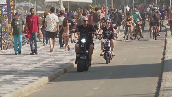Prefeitura do Rio regulamenta uso de bicicletas elétricas e patinetes; ciclomotores só podem circular nas ruas e com habilitação