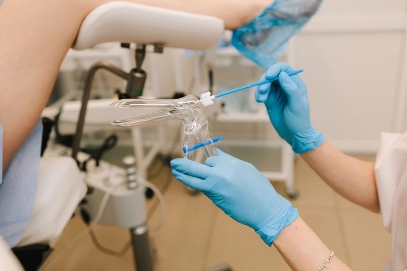 Universidade Veiga de Almeida promove ação de coleta de preventivo em Cabo Frio