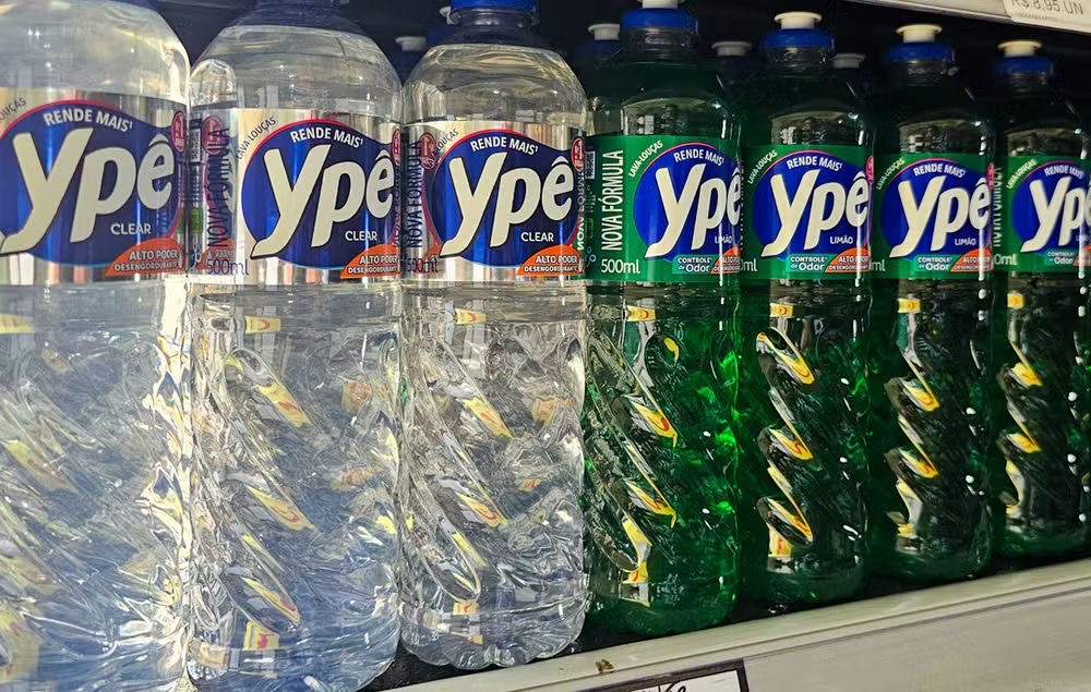 Anvisa determina recolhimento de produtos da Ypê após risco de contaminação microbiológica