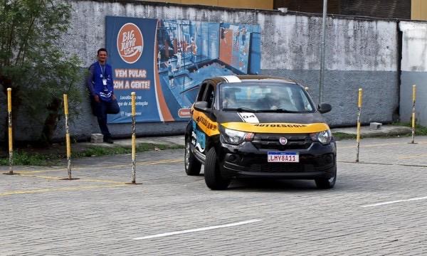 Detran-RJ deixa de exigir baliza em exames práticos para primeira habilitação