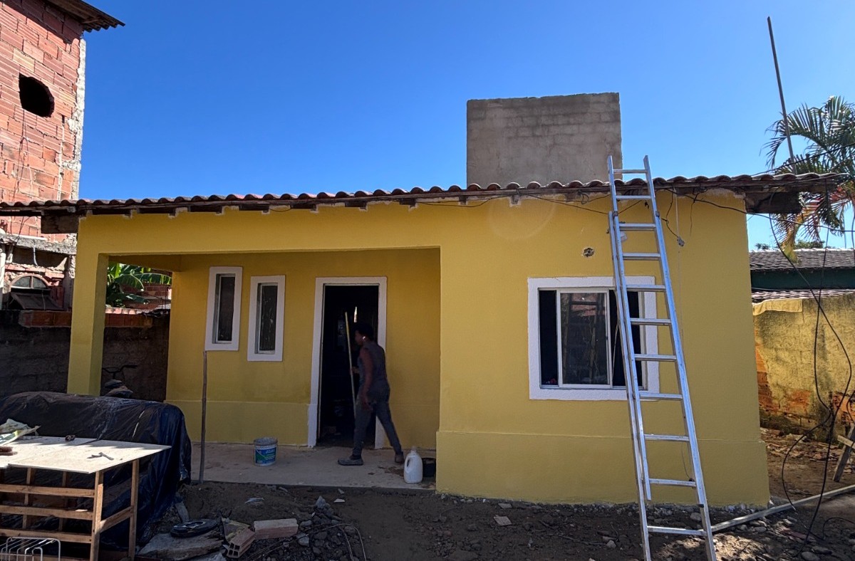 Moradores do Risca Faca, em Inoã, são beneficiados com melhorias habitacionais em Maricá