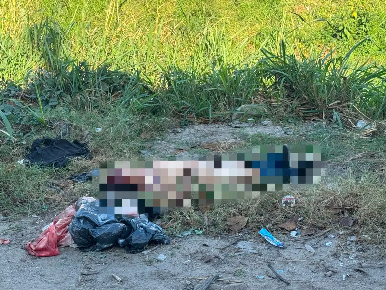 Homem é encontrado morto com tiro na cabeça em área de mata de São Gonçalo