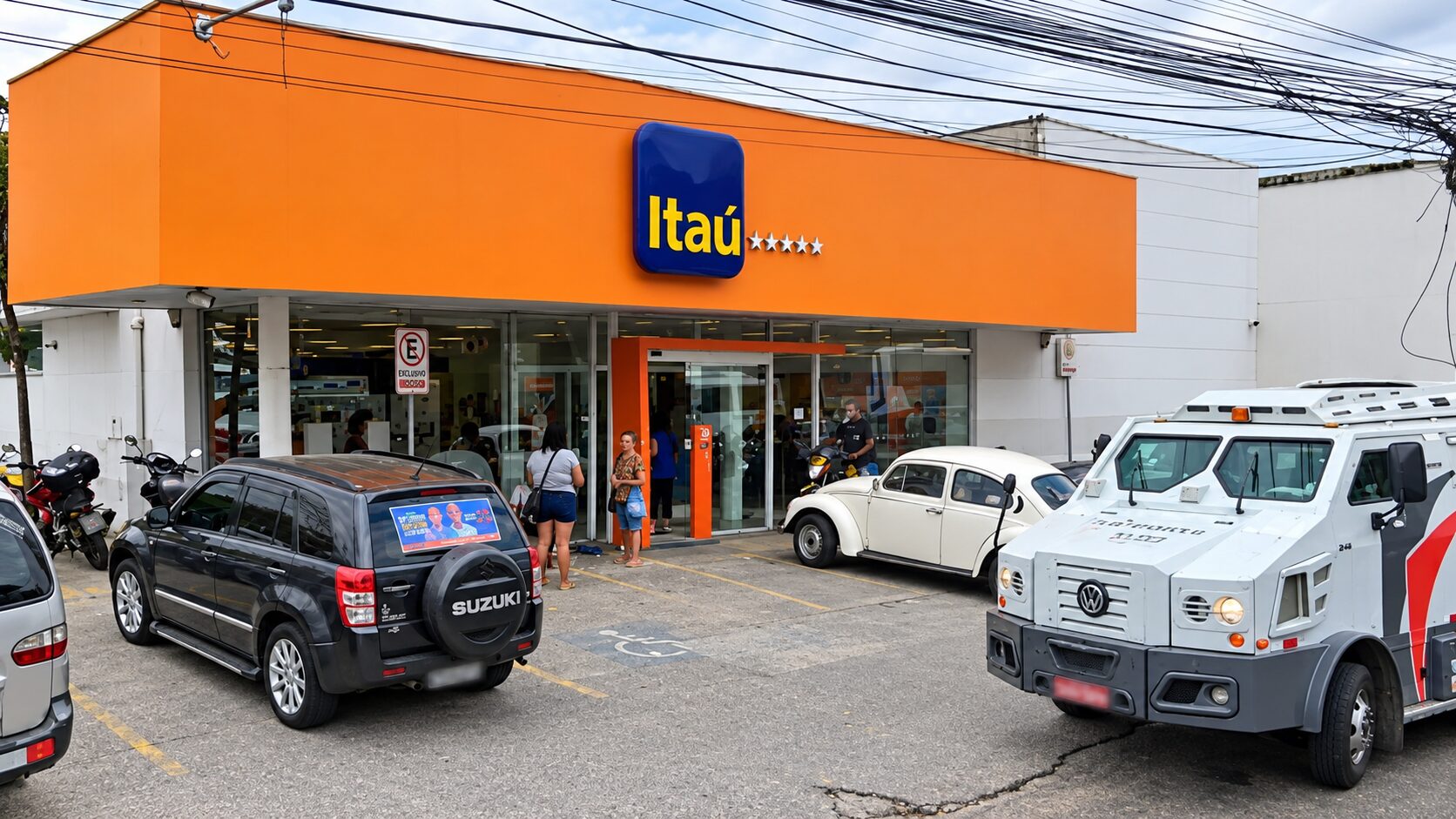 Família é vítima de ‘saidinha de banco’ e perde R$ 98 mil em São Gonçalo