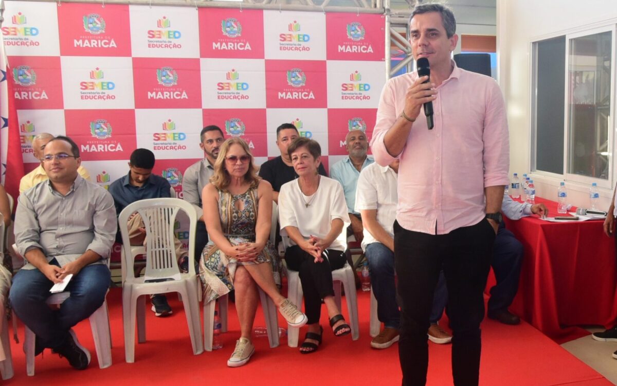 Prefeitura inaugura Escola Amaury Gomes do Nascimento, em Itaipuaçu