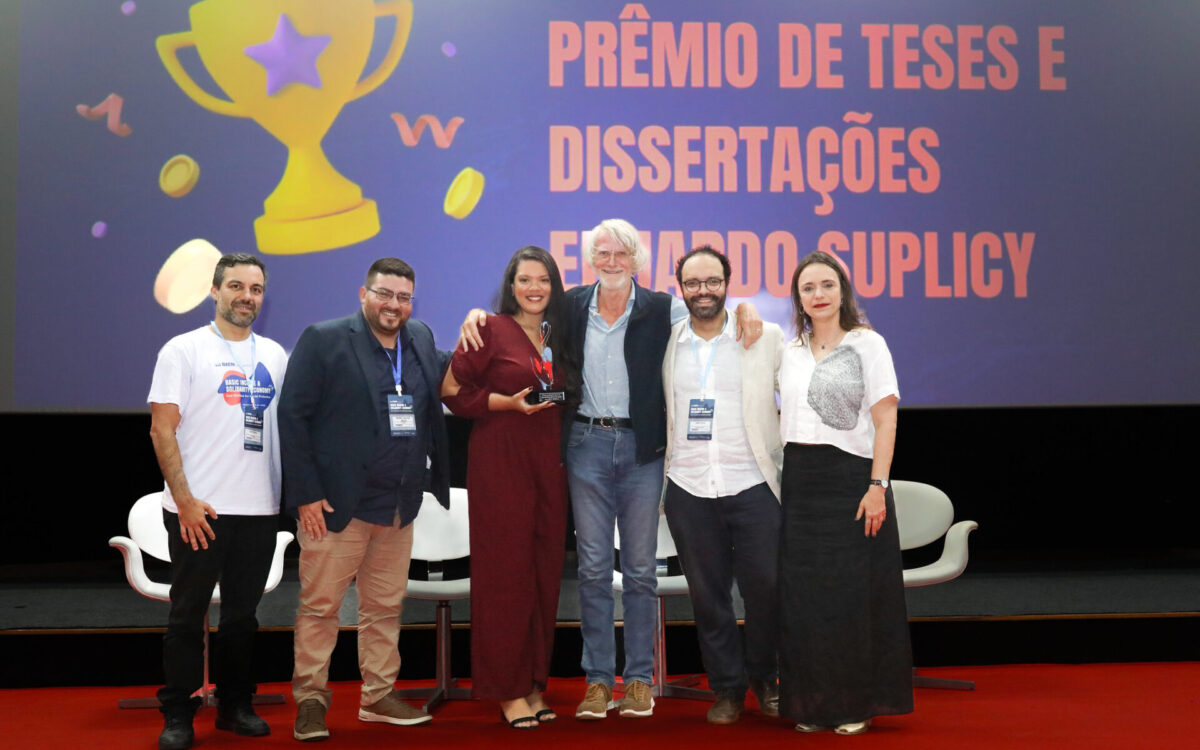 Congresso Mundial de Renda Básica em Maricá premia seis pesquisadores brasileiros