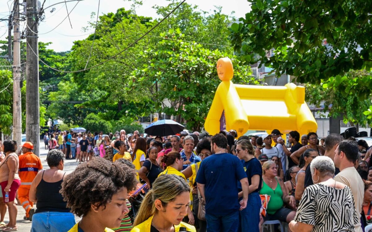 Ação social em Anchieta atende cerca de mil pessoas com serviços gratuitos