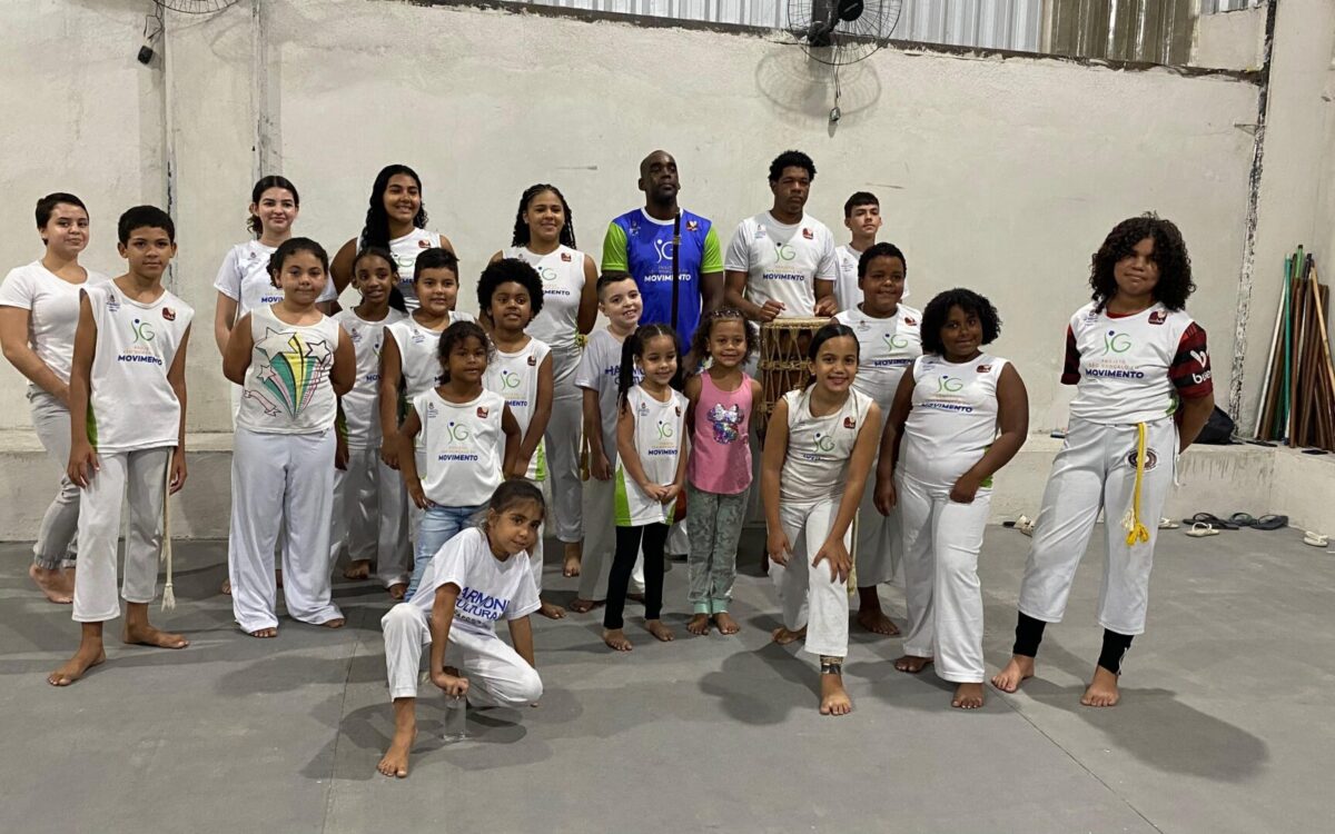 Aluna do Projeto São Gonçalo em Movimento, Ágata, de 9 anos, participa do Campeonato Mundial de Capoeira