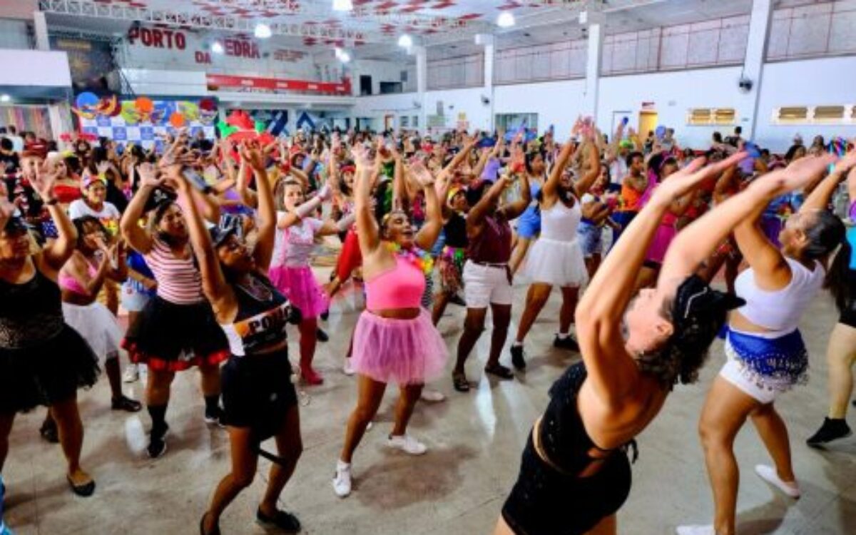 Magia e alegria no Baile à Fantasia do São Gonçalo em Movimento