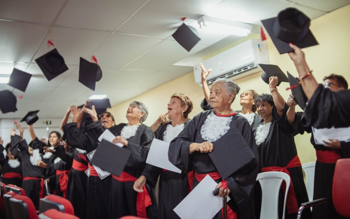Maricá realiza formatura da Escola Municipal de Idosos e expande programa para 2026