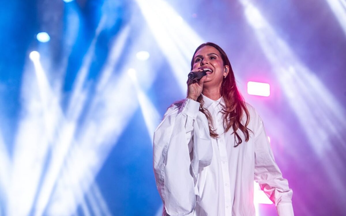 Maricá inicia 2026 com shows de Aline Barros e Maria Pita