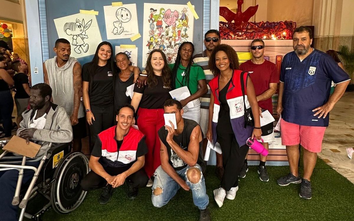 Acolhidos da Casa Abrigo de Maricá participam de visita cultural ao CCBB no Rio