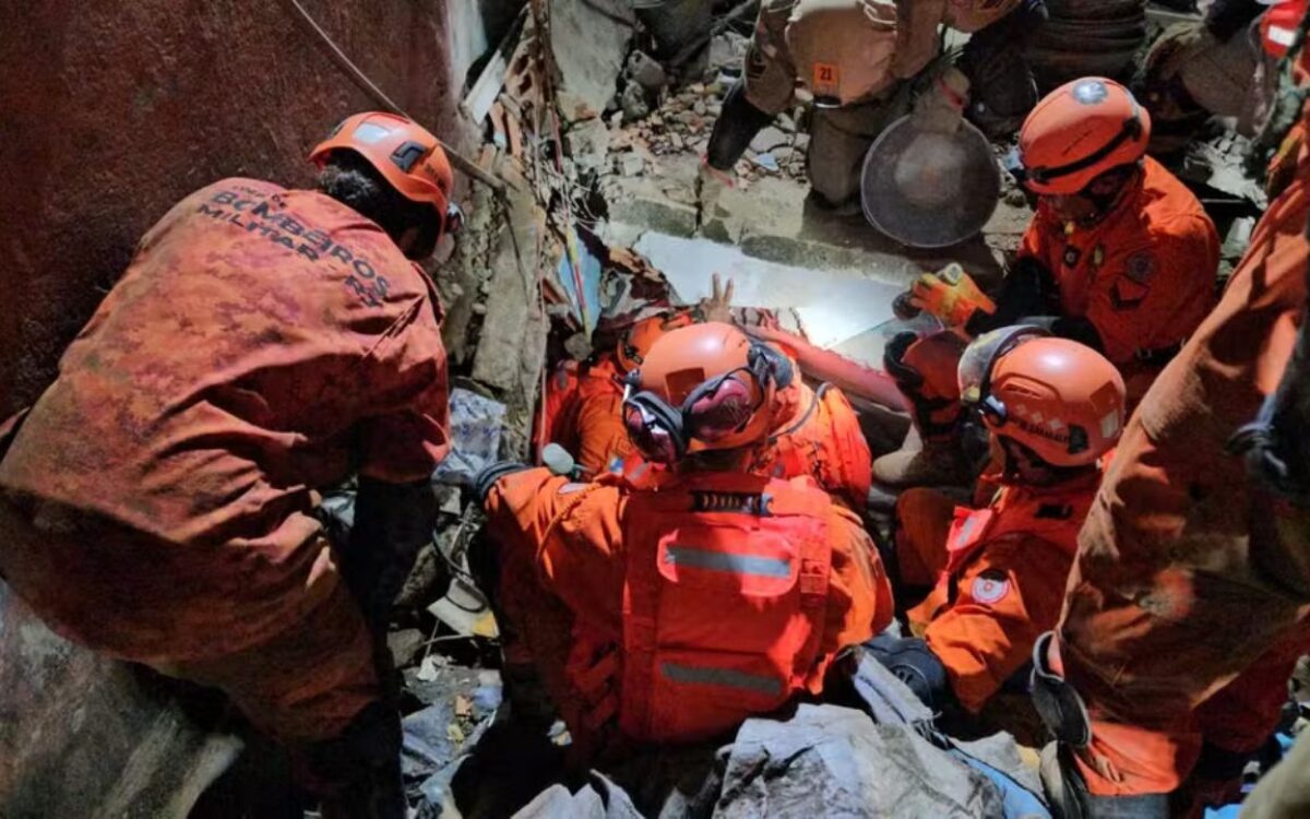 Tragédia no Maracanã: mãe morre soterrada ao lado da filha após desabamentos de casas