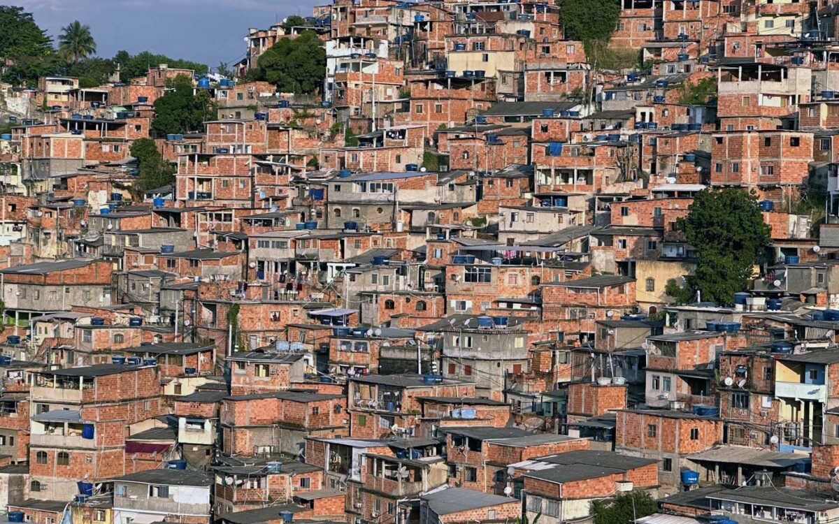 Morro do Estado recebe maior investimento da história com obras de R$ 35 milhões em Niterói