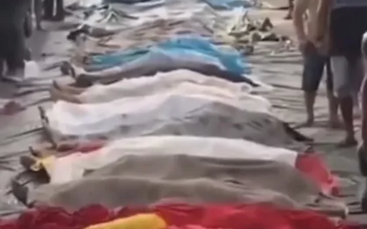 Mais de 50 corpos são encontrados e levados por moradores para praça da Penha: Mortes não constam do balanço oficial