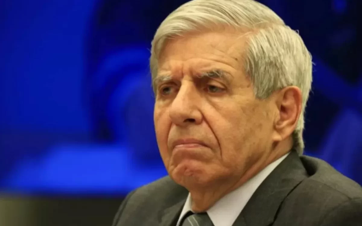 Generais Heleno, Paulo Sérgio e Garnier são presos por tentativa de golpe de Estado e levados ao Comando Militar do Planalto