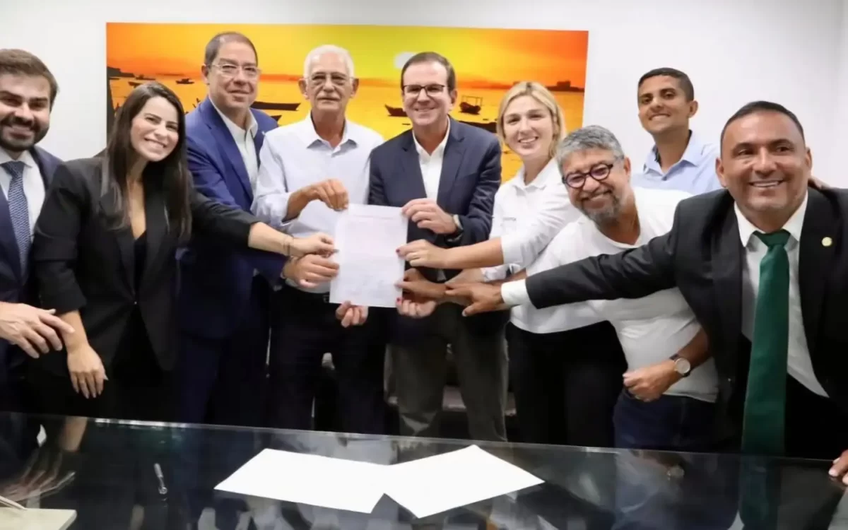 Acordo entre Paes e Quaquá amplia repasses dos royalties a São Gonçalo, Magé e Guapimirim