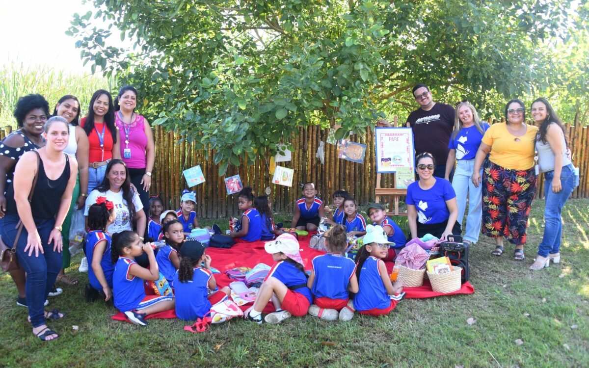 Alunos de Maricá participam do projeto “Piquenique Literário”