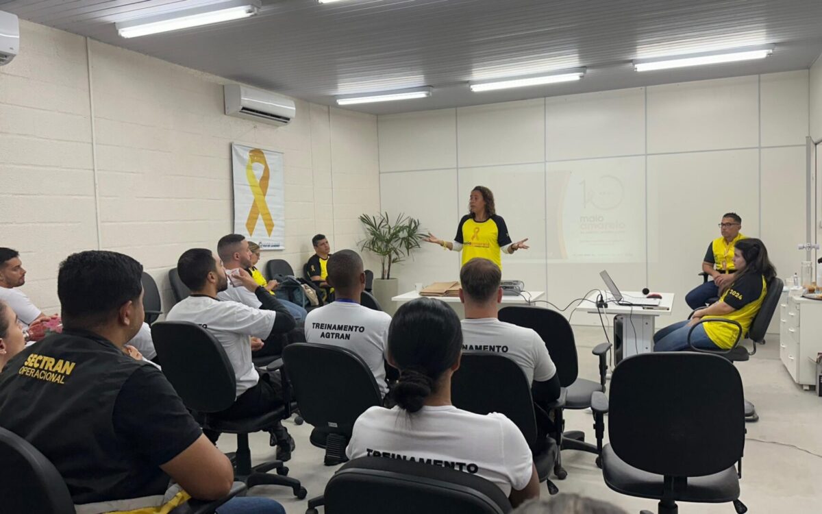 Agentes da Sectran participam de palestra educativa